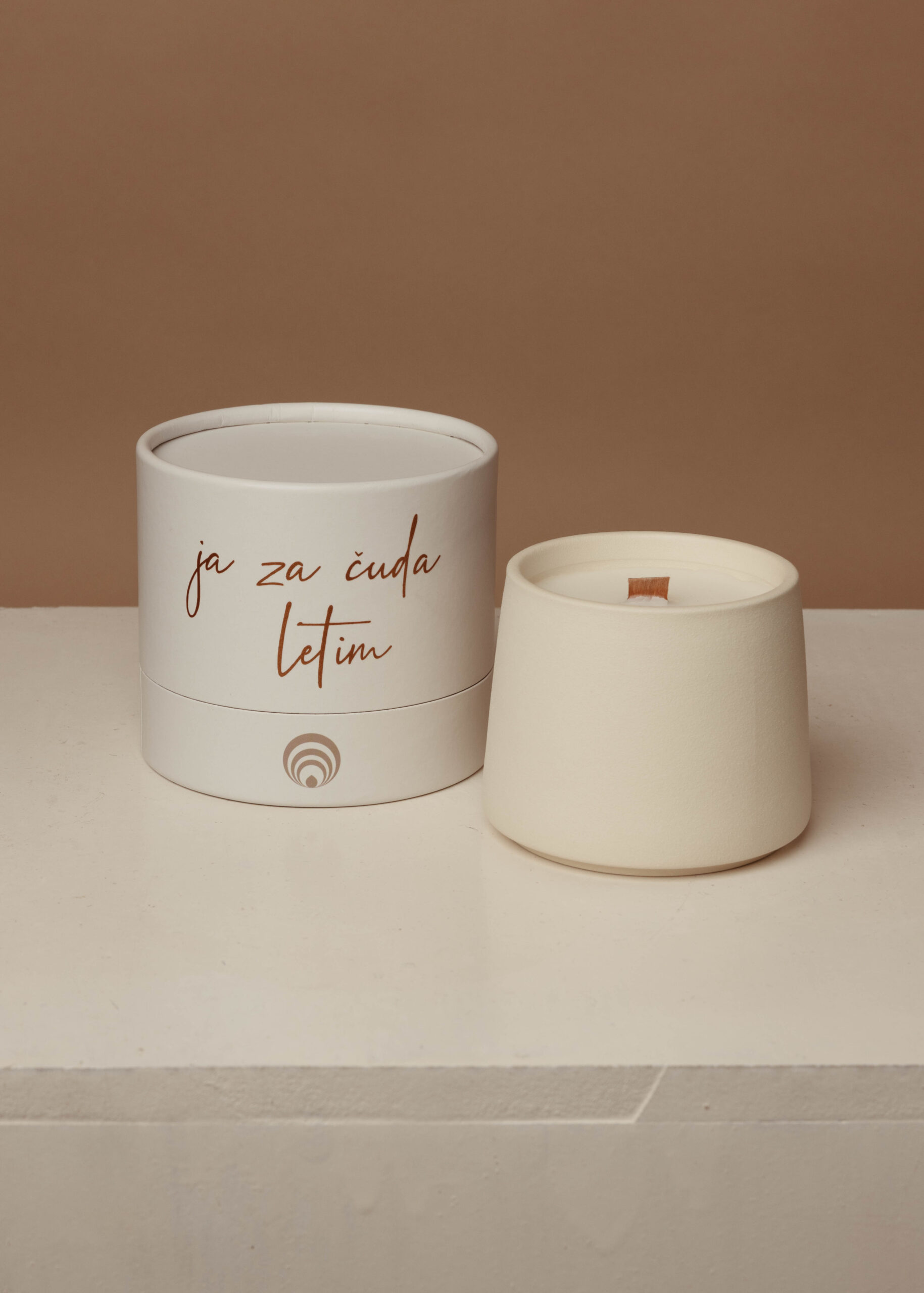 PREMIUM MIRISNA SVIJEĆA