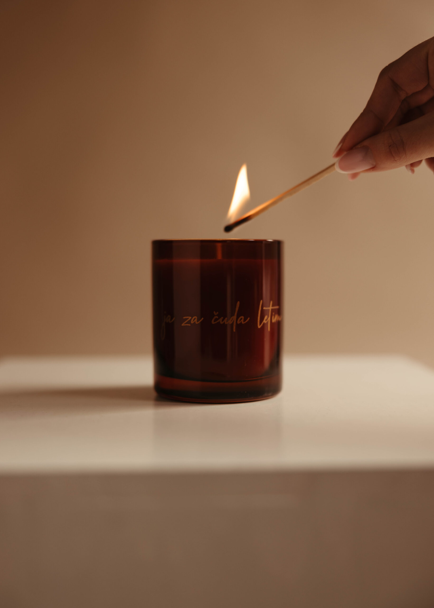 SMEĐA MIRISNA SVIJEĆA - Slika 3